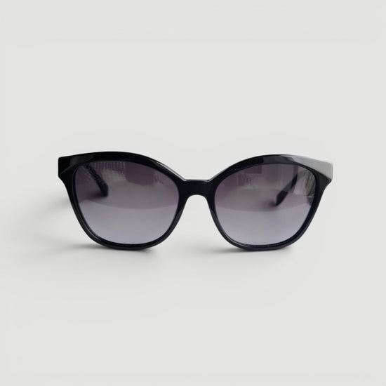 Gafas de sol Fendi en acrílico negro
