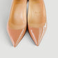 Zapatos de tacón bajo Christian Louboutin  de charol nude