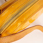 Bolso Crossbody Louis Vuitton Christie en Piel Vernis Amarilla