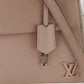 Bolso marca Louis Vuitton  modelo Cluny  en piel Epi color rosa