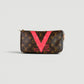 Mini bolso pochette Louis Vuitton en lona monogram café