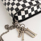 Bolso Crossbody Christian Dior Wallet On Chain Checkered en Piel Blanca y Negro