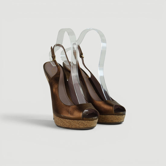 Tacones Gucci en piel bronce