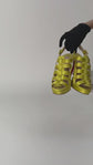 Sandalias De Tacón Christian Louboutin Paquita de Satín Amarillo