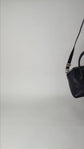Bolso Crossbody Givenchy Antigona en Piel Granulada Negra con Asa