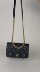 Bolso Crossbody Chanel Clásico Flap Bag en Piel Negra