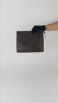 Bolso Clutch Louis Vuitton en Lona Monogram